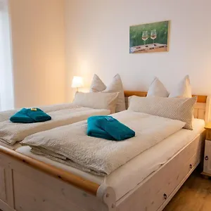 Andreas Hetzel Apartment